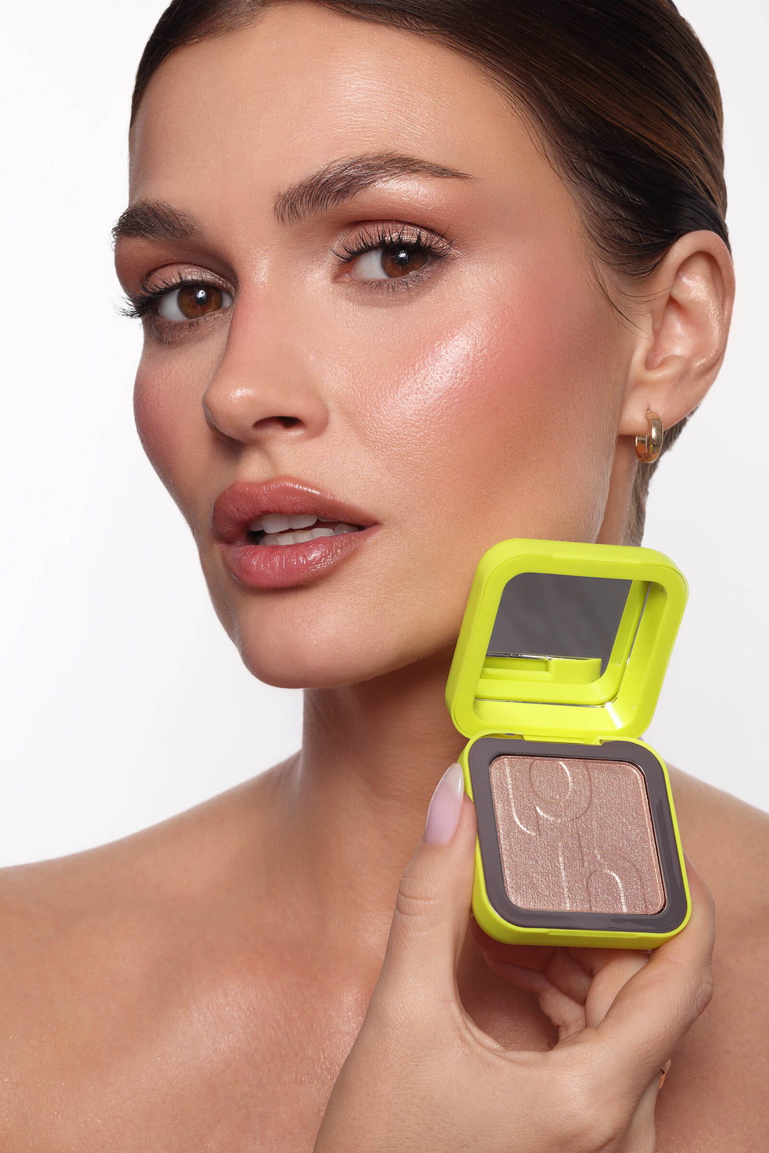 strobelly Wypiekany puder rozświetlający 5903843265733_2 Poppy Head