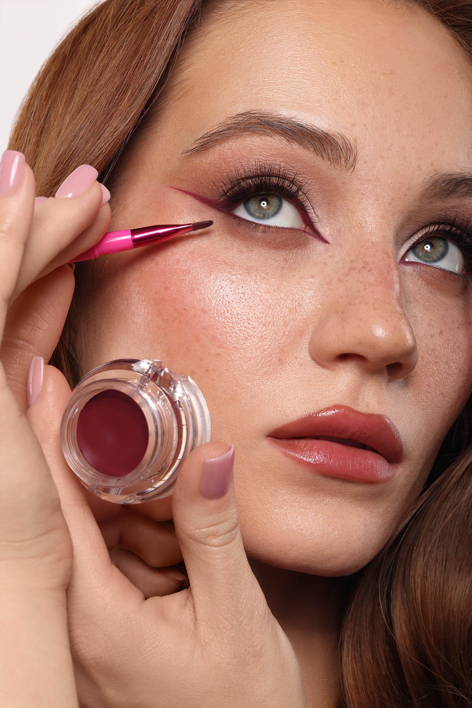 gelusion Eyeliner w żelu 5903843265788_2 Poppy Head